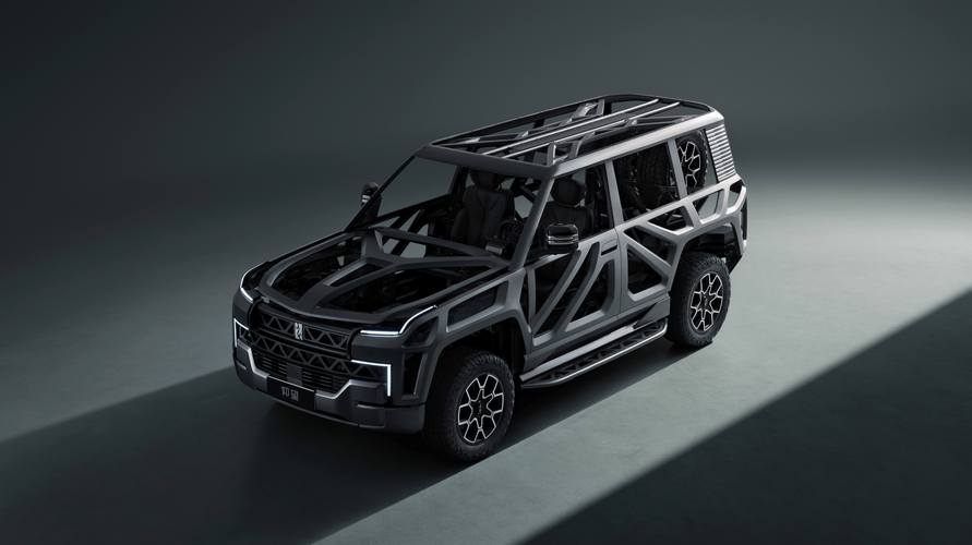 成都141仰望U8硬派越野的科技魅力，国能汽车对传统燃油车市场的冲击